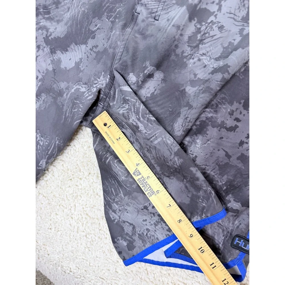 Huk Board Shorts Men 40 Gray Blue Camo Excellent Performance Fishing Swim Trunks